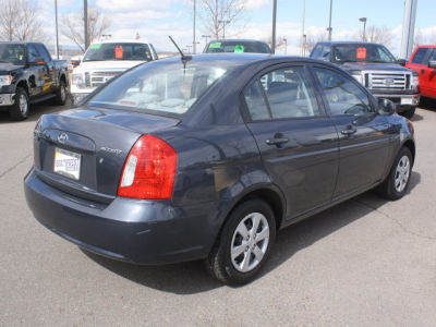 2010 Hyundai Accent GLS