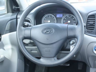 2010 Hyundai Accent GLS