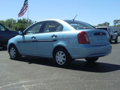 2009 Hyundai Accent  GLS