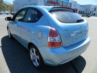 2009 Hyundai Accent  SE