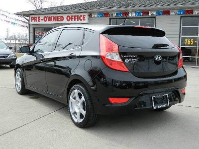 2012 Hyundai Accent SE