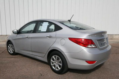2012 Hyundai Accent  GLS