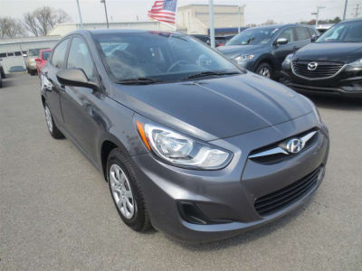 2012 Hyundai Accent  GLS