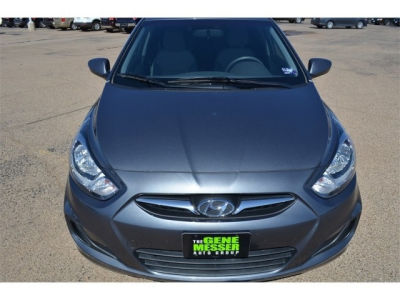 2012 Hyundai Accent  GLS