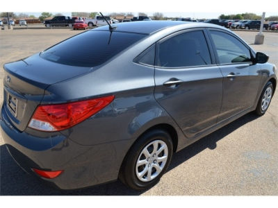 2012 Hyundai Accent  GLS