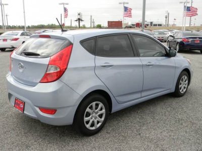 2012 Hyundai Accent  GS