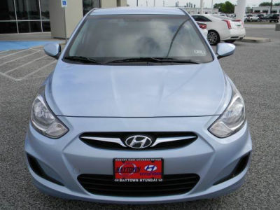 2012 Hyundai Accent  GS