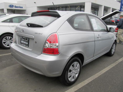 2011 Hyundai Accent  GS