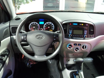 2011 Hyundai Accent GLS