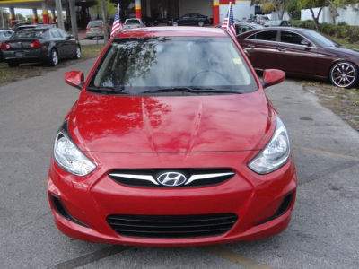 2012 Hyundai Accent GLS