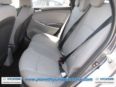 2012 Hyundai Accent  GLS