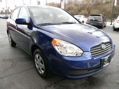 2011 Hyundai Accent  GLS
