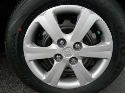 2011 Hyundai Accent  GLS