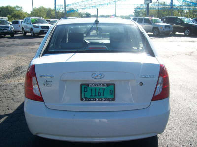 2011 Hyundai Accent GLS
