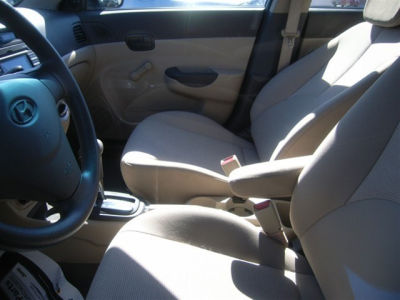 2011 Hyundai Accent GLS