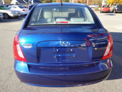 2011 Hyundai Accent  GLS