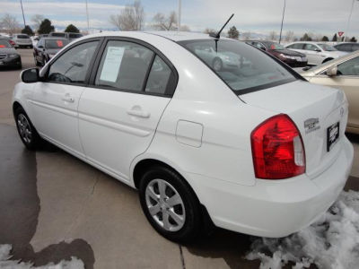 2011 Hyundai Accent  GLS