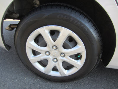 2012 Hyundai Accent  GLS