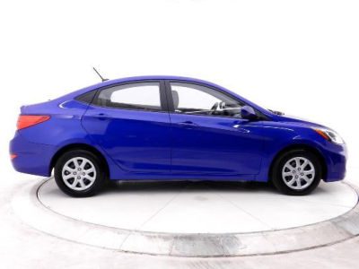 2012 Hyundai Accent  GLS