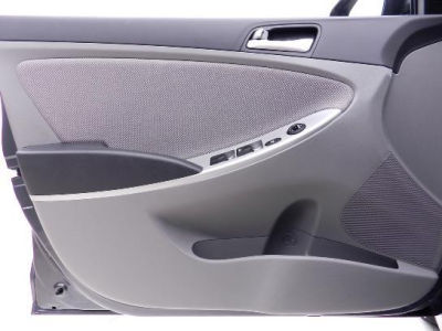 2012 Hyundai Accent  GLS