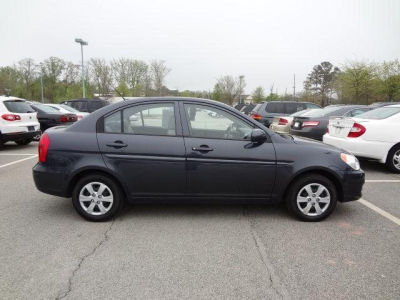 2011 Hyundai Accent  GLS