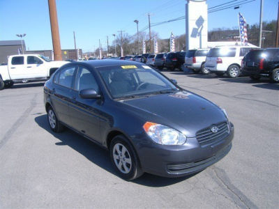 2011 Hyundai Accent  GLS