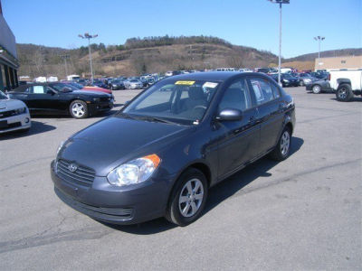 2011 Hyundai Accent  GLS