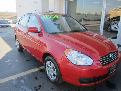 2011 Hyundai Accent  GLS