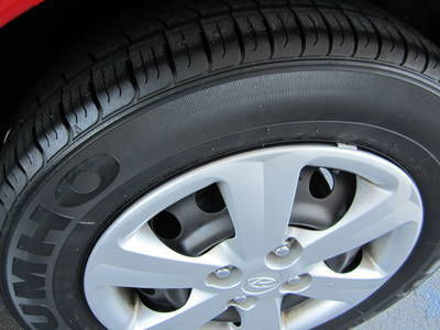 2011 Hyundai Accent  GLS