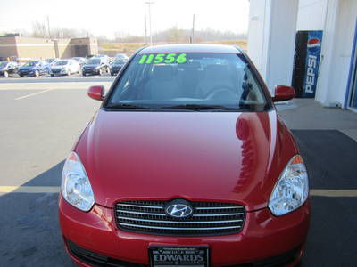 2011 Hyundai Accent  GLS