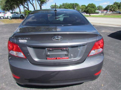 2012 Hyundai Accent  GLS