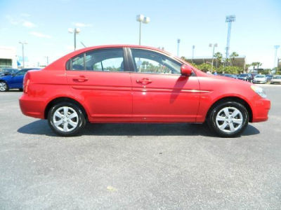 2011 Hyundai Accent  GLS