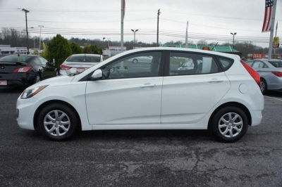 2012 Hyundai Accent  GS