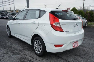 2012 Hyundai Accent  GS