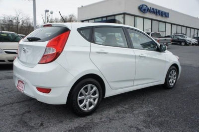2012 Hyundai Accent  GS