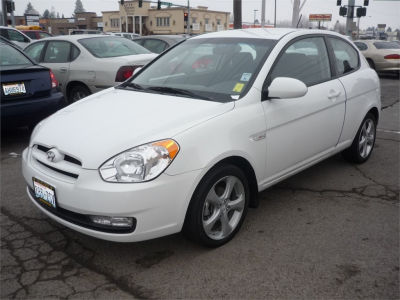 2009 Hyundai Accent  SE
