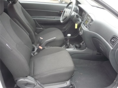 2009 Hyundai Accent  SE