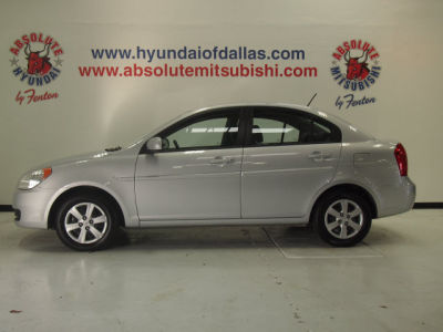 2011 Hyundai Accent GLS
