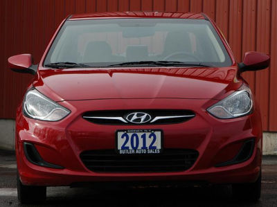2012 Hyundai Accent  GLS