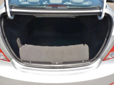 2012 Hyundai Accent  GLS