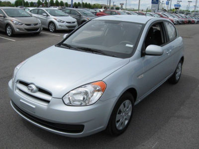 2010 Hyundai Accent Blue