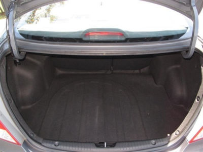 2012 Hyundai Accent  GLS