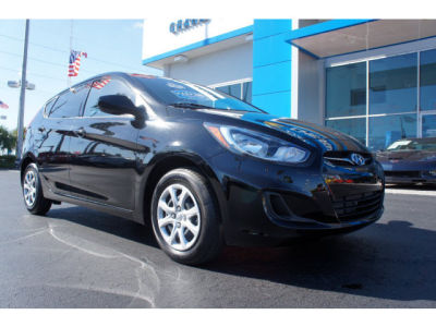 2012 Hyundai Accent GS