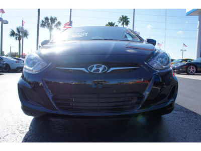 2012 Hyundai Accent GS