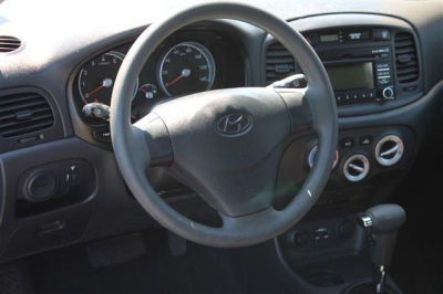 2011 Hyundai Accent  GS