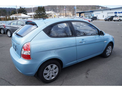 2011 Hyundai Accent  GS