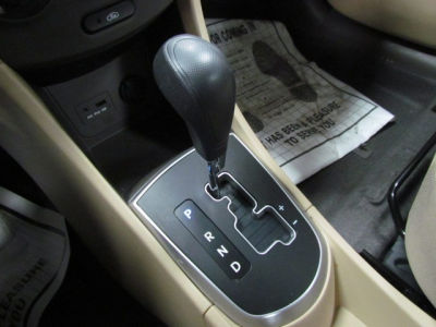 2012 Hyundai Accent  GLS