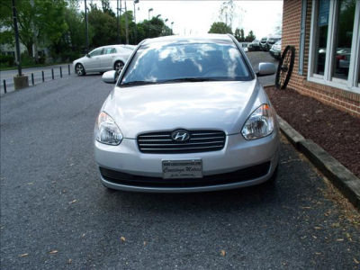 2011 Hyundai Accent  GLS
