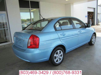 2011 Hyundai Accent GLS