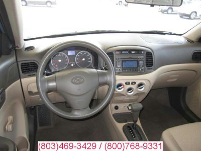 2011 Hyundai Accent GLS